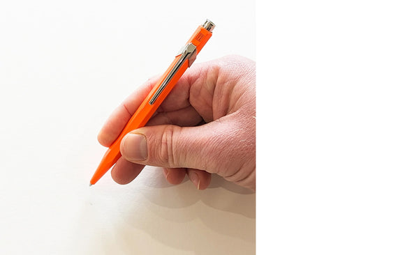 Lapicera Boligrafo Caran d'Ache 849 Popline Fluo Orange