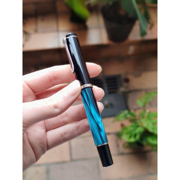Lapicera Pluma Pelikan M205 Petrol - Extra Fine (EF)