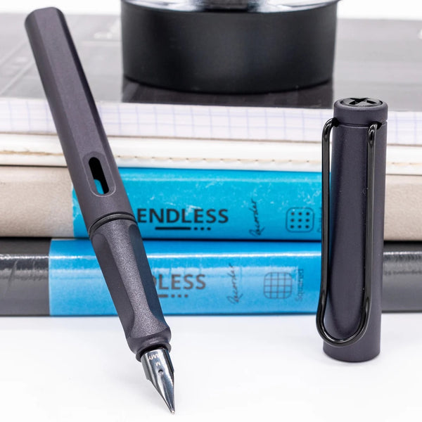 Lapicera Pluma Lamy Safari Steel Black - Medium (M)