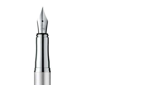 Pluma Fuente Pelikan Jazz Noble Elegance Silver Medium (M)