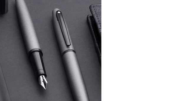 Lapicera Pluma Fuente Sheaffer Vfm Matte Gray Bt - Medium