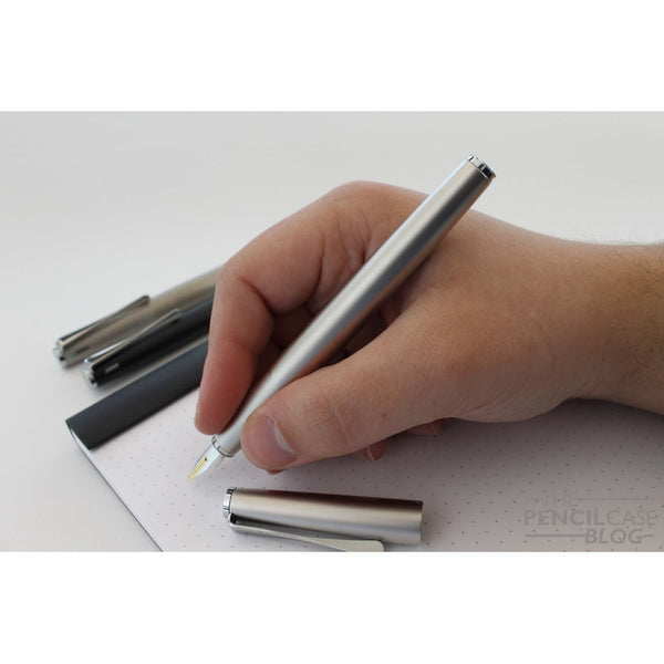 Lapicera Pluma Lamy Studio Brushed - Medium