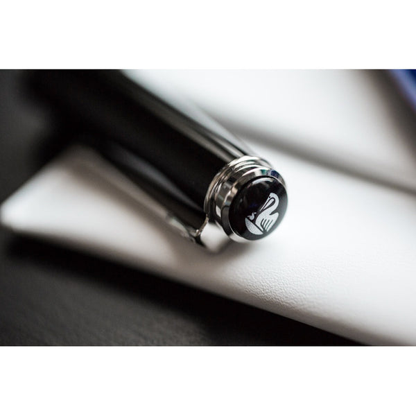 Lapicera Pluma Pelikan P205 Black - Medium (M)