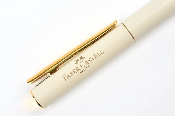 Lapicera Pluma Faber-Castell Neo Slim Marshmallow Gold - Medium (M)