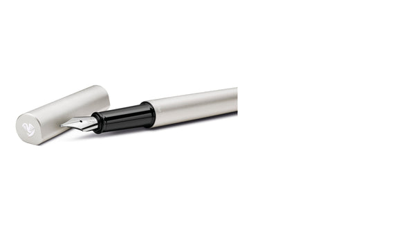 Lapicera Pluma Fuente Pelikan Ineo - Clearing Breeze - Medium (M)