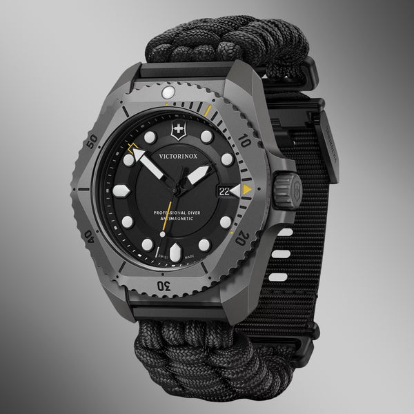 Reloj Victorinox Diver Pro Paracord Strap Black 43mm 241993.1