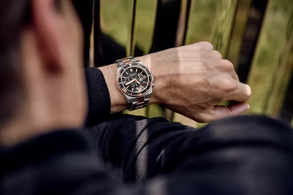 Reloj Victorinox Maverick SSGolden Chrono Black 43mm 241952