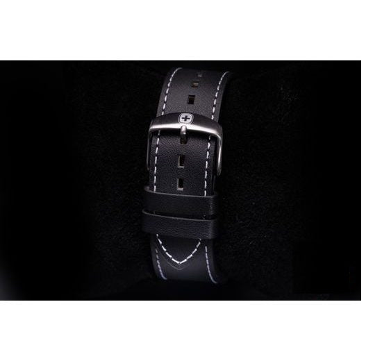 Reloj Wenger Terragraph Black Leather Strap Black 01.0541.121