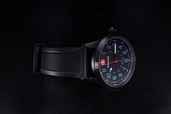 Reloj Wenger Terragraph Black Silicone Strap Black 01.0541.127